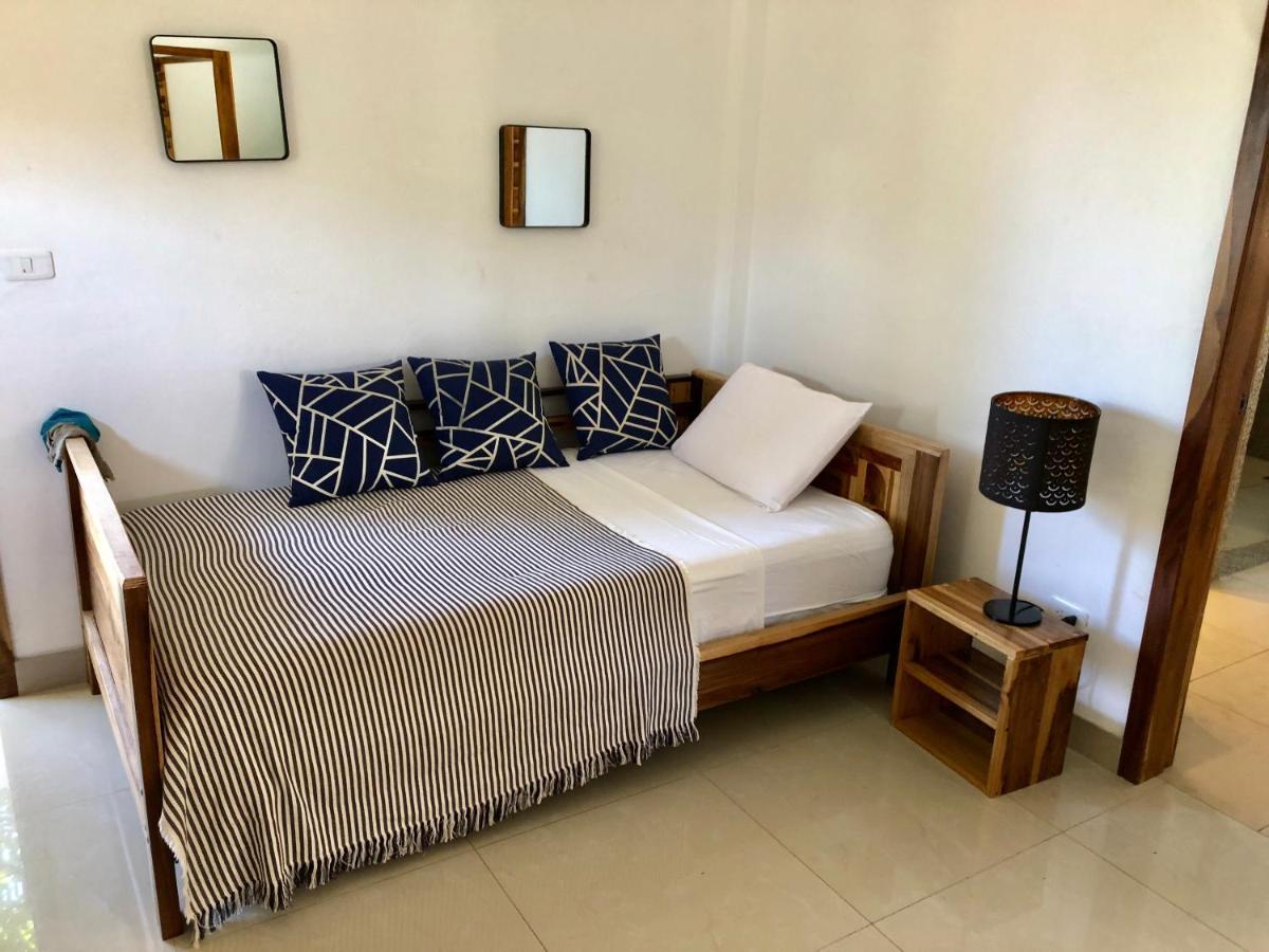 Nautilus Lodge Puerto López Extérieur photo