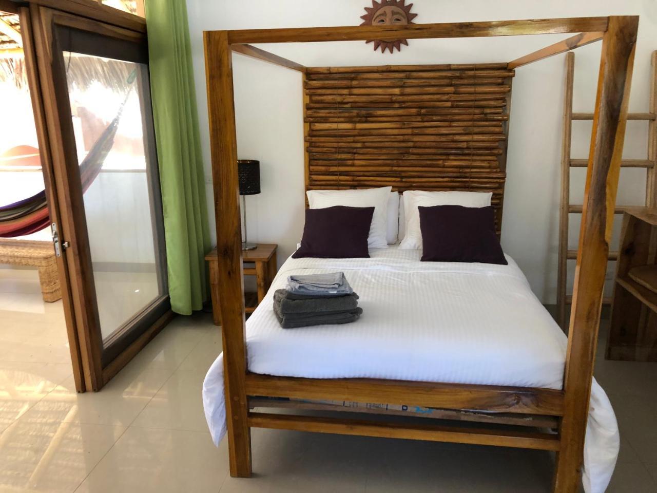 Nautilus Lodge Puerto López Extérieur photo